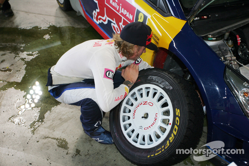 Trouble for Kimi Raikkonen and Kaj Lindstrom, Citroën C4 WRC, Citroën Junior Team