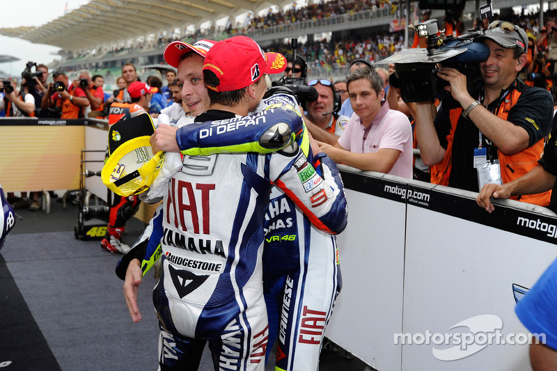 Valentino Rossi dan Jorge Lorenzo