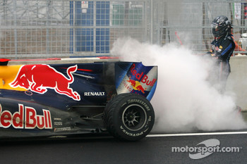 Sebastian Vettel, Red Bull Racing had his engine blew up