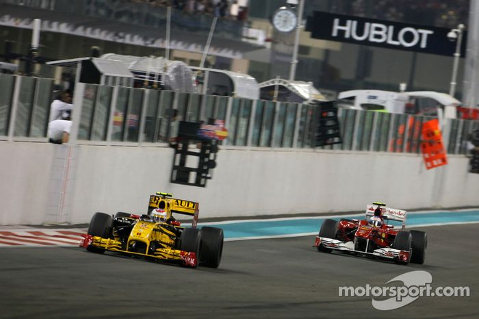 GP Abu Dhabi 2010: el anzuelo y Petrov