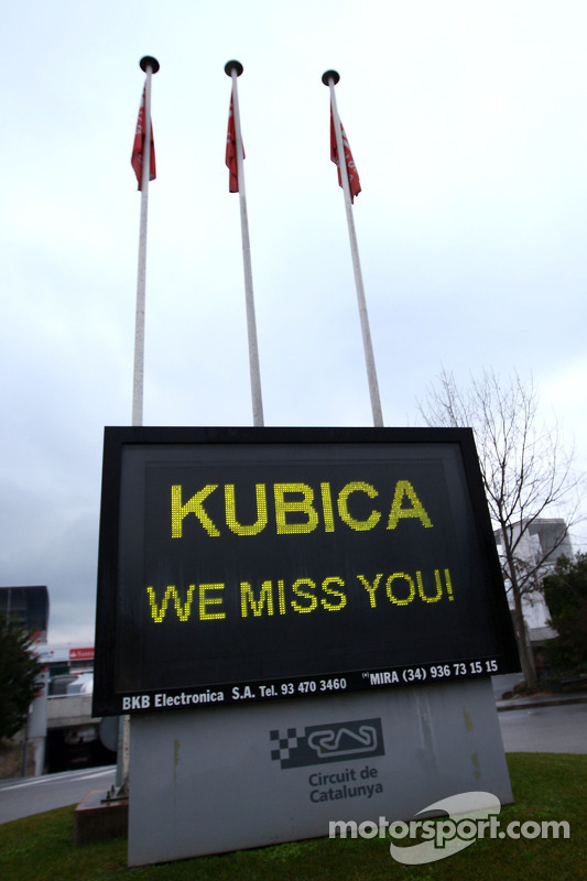 Message For Robert Kubica, Lotus Renault GP