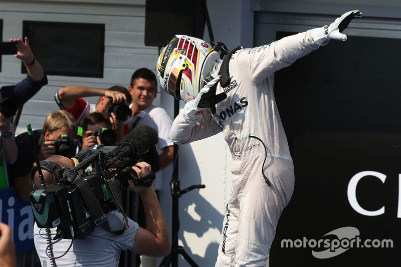 2016 Macaristan GP: Lewis Hamilton, Mercedes AMG F1