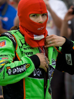 Danica Patrick, Andretti Autosport lista para correr en la calificación