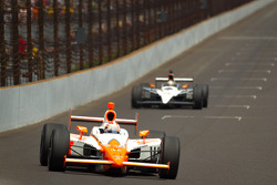 Dan Wheldon, Bryan Herta Autosport with Curb / Agajanian