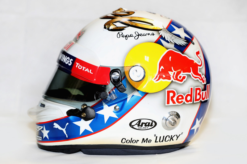 El casco edición especial inspirado en Evel Knievel que utilizará Daniel Ricciardo, Red Bull Racing