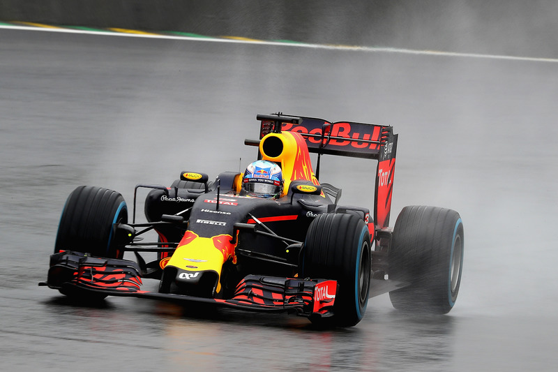 24 courses consécutives à l'arrivée pour Ricciardo