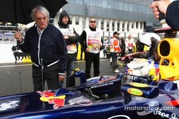 Bernie Ecclestone with Sebastian Vettel, Red Bull Racing