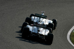 Міхаель Шумахер, Mercedes GP і Серхіо Перес, Sauber F1 Team