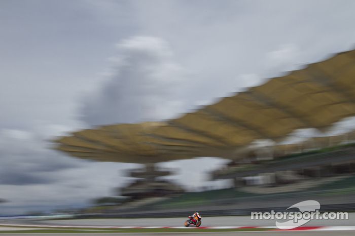 2011. *Se canceló tras el accidente de Simoncelli