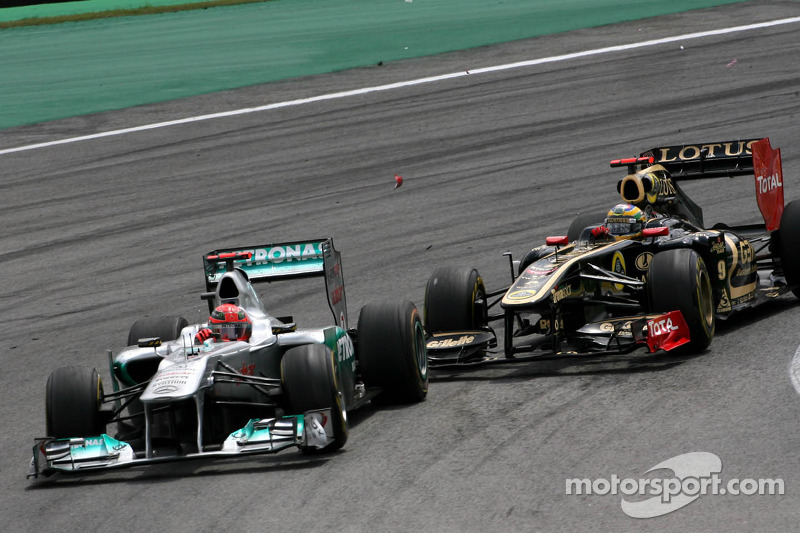 Michael Schumacher, Mercedes GP and Bruno Senna, Renault F1 Team