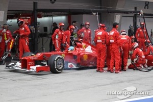 Fernando Alonso, Scuderia Ferrari pit stop
