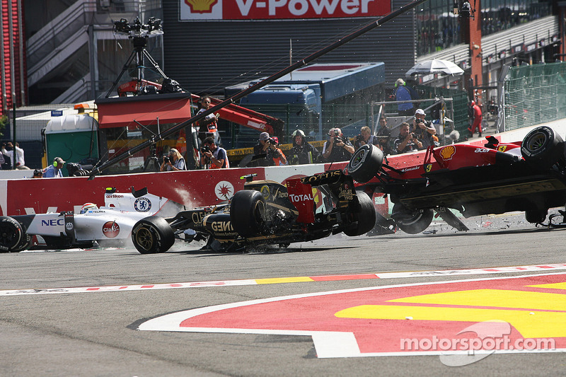 F1 2012 - Belga Nagydíj - startbaleset