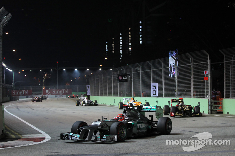 2012 - 39e tour : L'accrochage entre Jean-Éric Vergne et Michael Schumacher