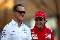 Michael Schumacher, Mercedes GP y Felipe Massa, Scuderia Ferrari