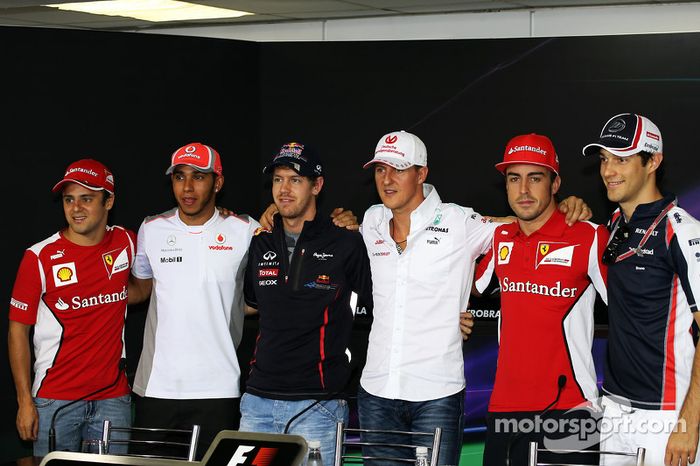 La conferencia de prensa de la FIA, Felipe Massa, Ferrari; Lewis Hamilton, McLaren; Sebastian Vettel, Red Bull Racing; Michael Schumacher, Mercedes AMG F1; Fernando Alonso, Ferrari; Bruno Senna, Williams