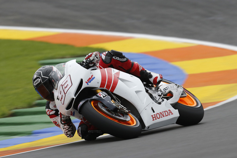 2012 - тести Honda RC213V