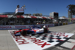Takuma Sato, A.J. Foyt Enterprises Honda takes the win