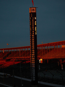 Le soleil se lève sur Indianapolis