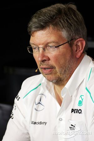 Ross Brawn, jefe de equipo del Mercedes AMG F1 Team, en la rueda de prensa de la FIA