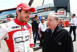 Jules Bianchi Marussia F1 Team con Jean Todt Presidente de la FIA