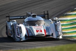 Tom Kristensen, Loic Duval, Allan McNish, Audi Sport Team Joest, Audi R18 e-tron quattro