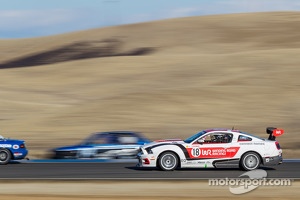 #18 Luxury: Don't Crash Racing Ford Mustang Boss 302S: Tom Brown, Thomas Martin, Brian Zander