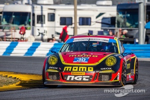 #30 NGT Motorsport Porsche 911 GT America: Henrique Cisneros, Christina Nielsen, Nicki Thiim, Kuba Giermaziak