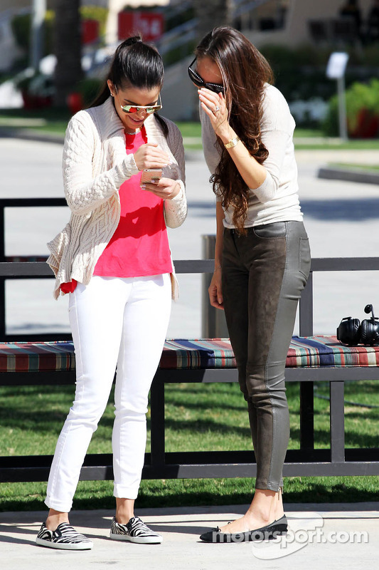 (从左至右): gabriele tarkany, 帕斯托·马尔多纳多妻子, 杰西卡·道