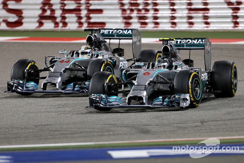 Lewis Hamilton, Mercedes AMG F1 W05; Nico Rosberg, Mercedes AMG F1 W05