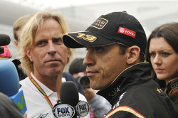 Pastor Maldonado, Lotus F1 Team, com a mídia