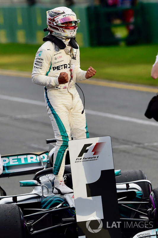 Володар поулу Льюіс Хемілтон, Mercedes-AMG F1
