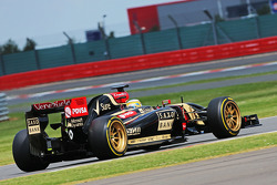 Charles Pic, Lotus F1 E22 avec les pneus Pirelli 18