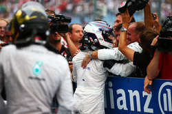 Valtteri Bottas dans le parc fermé