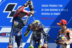Podium: 1er Valentino Rossi, 2ème Jorge Lorenzo, 3ème Dani Pedrosa