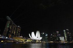 夜间的新加坡天空景致