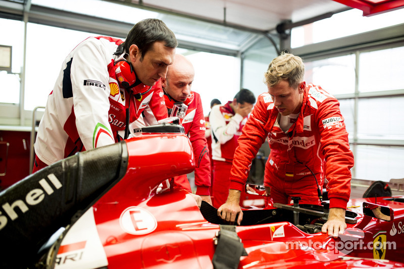 Вот это сюрприз! Феттель отказался продлевать контракт с Ferrari Вот это сюрприз! Феттель отказался продлевать контракт с Ferrari