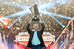 2014 Champion Kevin Harvick, Stewart-Haas Racing