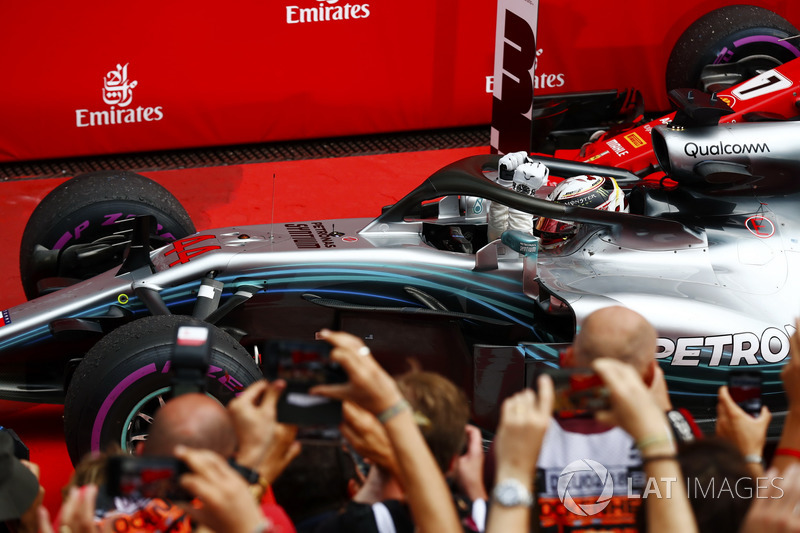 Lewis Hamilton, Mercedes AMG F1 W09