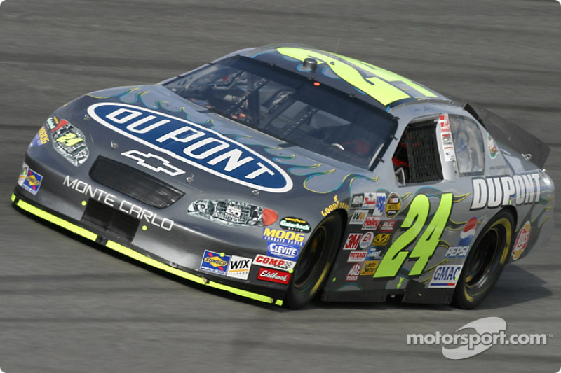 Jeff Gordon und das DuPont-Grau