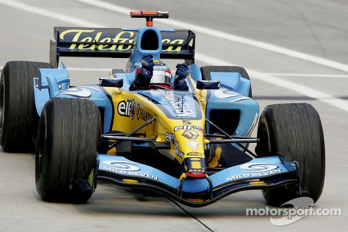 9º Fernando Alonso - 18 corridas - De Turquia 2005 até Alemanha 2006 - Renault