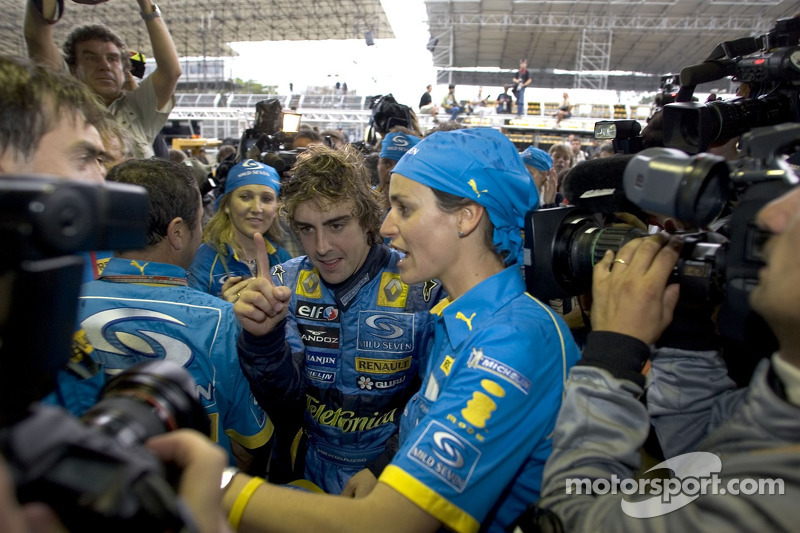 Il campione del mondo 2005 Fernando Alonso 