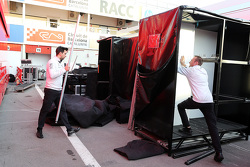 McLaren empaca al final del día