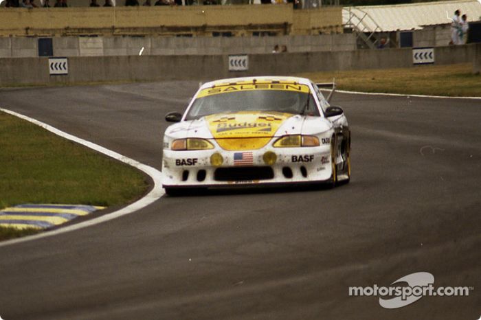 1994: Carlos Palau (3 participaciones y 1 victoria)