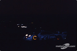 #43 Team BMW Motorsport McLaren F1 GTR BMW: Peter Kox, Roberto Ravaglia, Eric Hélary
