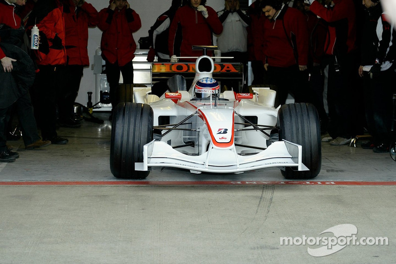 Takuma Sato on the first outing of the Super Aguri F1 car with its new aerodynamic parts