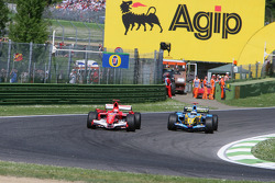 Michael Schumacher et Fernando Alonso en lutte