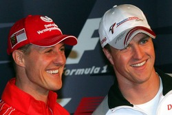 Thursday FIA basın toplantısı: Michael Schumacher ve Ralf Schumacher