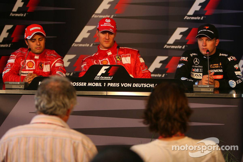 Conferencia de prensa: ganador de la carrera Michael Schumacher con Felipe Massa y Kimi Raikkonen