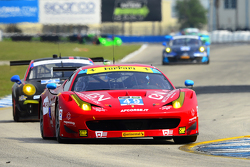 #49 AF Corse Ferrari 458 Italia: Piergiuseppe Perazzini, Marco Cioci, Rui Aguas, Enzo Potolicchio