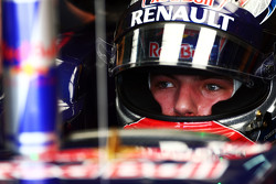 Макс Ферстаппен Scuderia Toro Rosso STR10